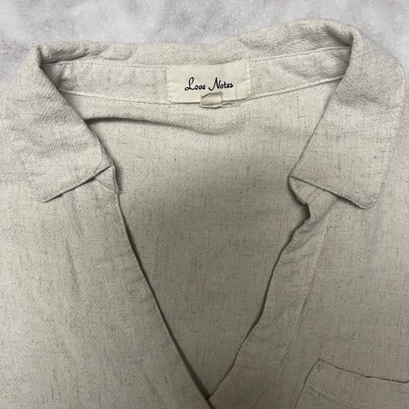 Love Notes Cropped Linen Top - Picture 4 of 6